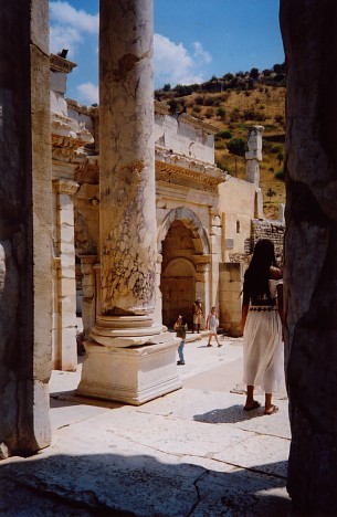 Turecko - Efez - Hadriánov chrám  - 50