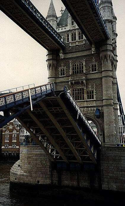 Londýn - Tower Bridge - 1