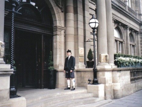 Edinburgh hotelový poslíček - 20