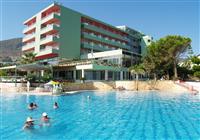 Eri Beach & Village Hotel - Hotel Eri beach-bazén-exteriér-letecký zájazd -Kréta-Hersonissos - 2