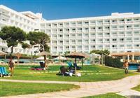 Playa Esperanza - areál hotela - 2