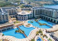 Efes Royal Palace Resort & SPA - Efes Royal Palace Resort & SPA 5˙ - bazény - 2