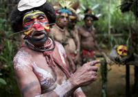 Papua Nová Guinea a luxusný Singapur - Sme lovci ľudožrútov! Fotografia: Ľuboš Fellner- BUBO - 3
