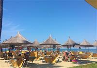 Albánsko - Dürres - Hotel VM Resort - pláž