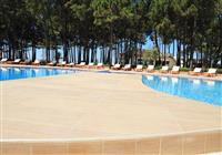  letecký zájazd Albánsko, Durres - Diamma Resort - bazén