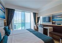 The Lumos Deluxe Resort Hotel & Spa - 4