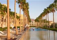 Egypt a Jordánsko - Jeden z bazénov hotela Kempinski Ishtar. Viac informácii o hoteli nájdete v sekcii 