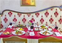 Turecko - Side - Hotel Royal Dragon - servírovanie