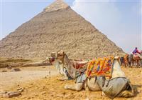 Egypt a Tunisko - Masa kameňa je vyplnená kamennými blokmi, každý má od 1,5m -2 m2 foto: Miroslava Dlhá - BUBO - 2