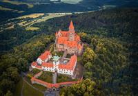 Arabelin hrad Bouzov, historický Olomouc a krásne arborétum - 4