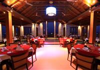 Maldivy - Paradise Island Resort Maldives 5* - Farumathi je skvelá seafood reštaurácia v príjemnom prostredí, kde si viete posedieť aj v bare s výh - 4