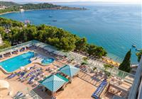 Dalmacija Sunny Hotel Valamar - Chorvátsko - Makarska - Dalmacija Sunny hotel - areál hotela - bazén - 2