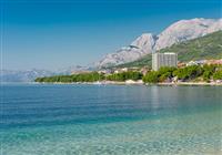 Chorvátsko - Makarska - Dalmacija Sunny hotel - pohľad na hotel