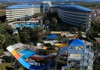 Crystal Admiral Resort Suites And Spa - 4
