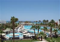 Arabia Azur Beach - Komplex bazénov s palmami v hoteli Arabia Azur - 4
