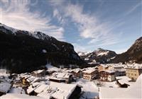 Predvianočný lyžiarsky zájazd do talianskych Dolomitov - Hotel Bellevue - 4