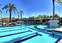 Crystal De Luxe Resort & Spa - Bazén - 2