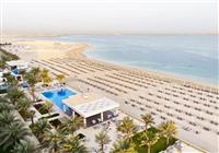 Výhľad na pláž z izby v hoteli RIU Dubai