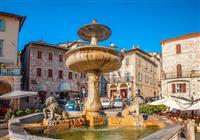 , autobusový poznávací zájazd, Umbria - potulky srdcom Talianska, Assisi, Piazza del Comune