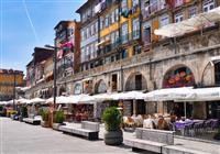 Porto - vínna cesta pre gurmánov - Kaviarne, bary a reštaurácie na nábreží patria k najživším miestom celého Porta. Večer sa zaplnia do - 3